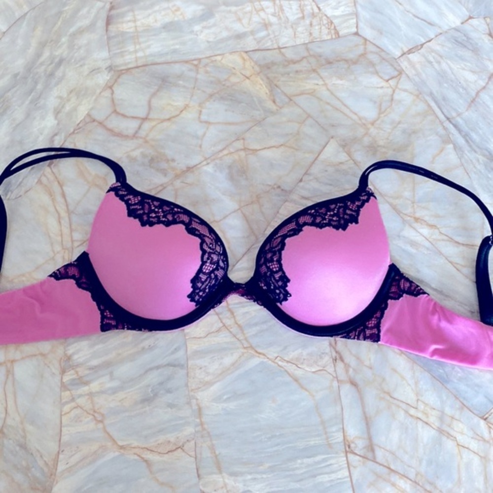 VS Very Sexy PushUp‎ Bra 32B Lace Satin Pink rare